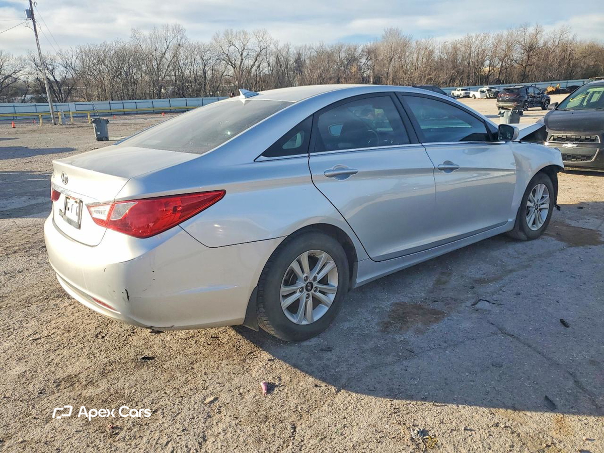 Hyundai Sonata 2013