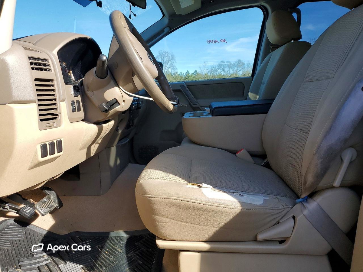 Nissan Titan 2009
