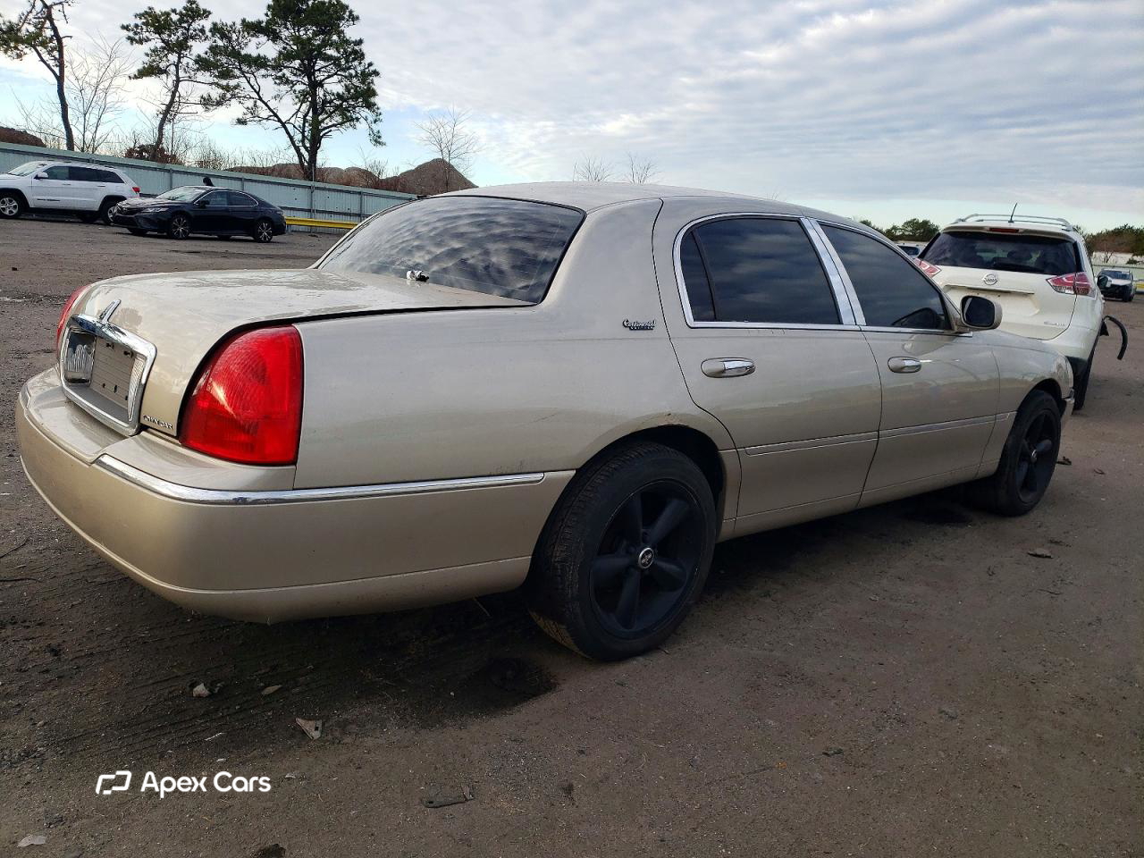 Lincoln Town Car 2010