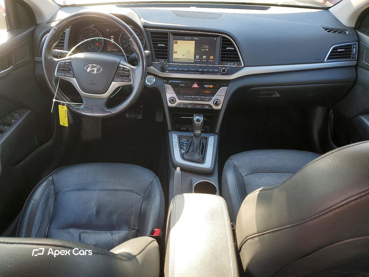Hyundai Elantra 2017