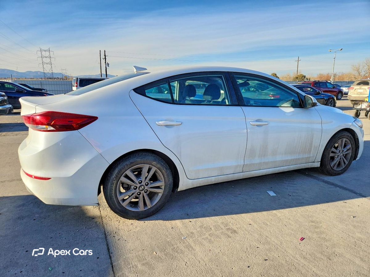 Hyundai Elantra 2018