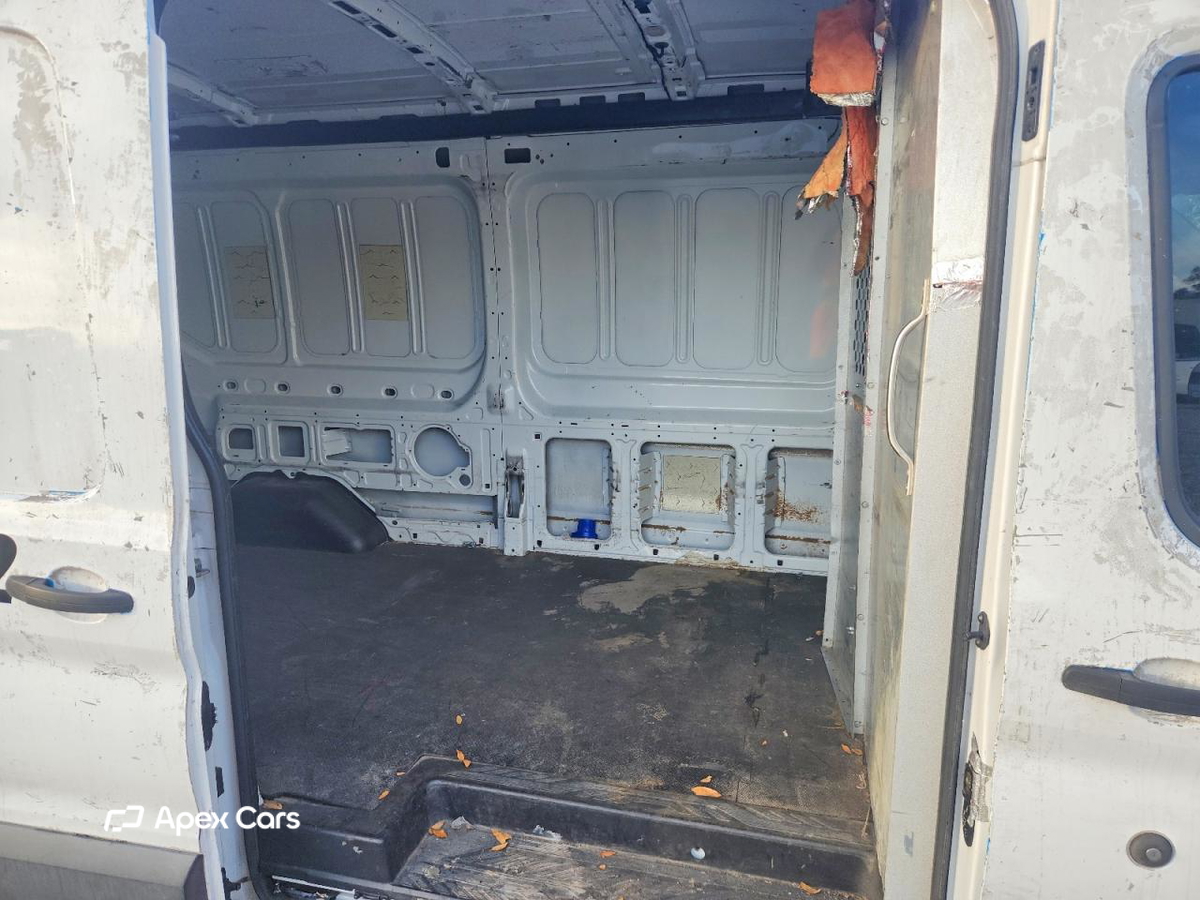 Ford Transit 2015
