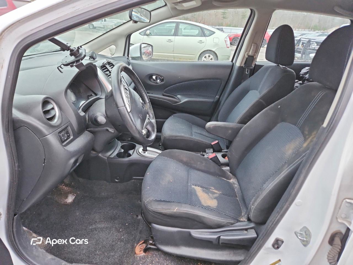 Nissan Versa 2016