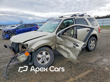 Ford Escape 2011 - Image 1 of 13