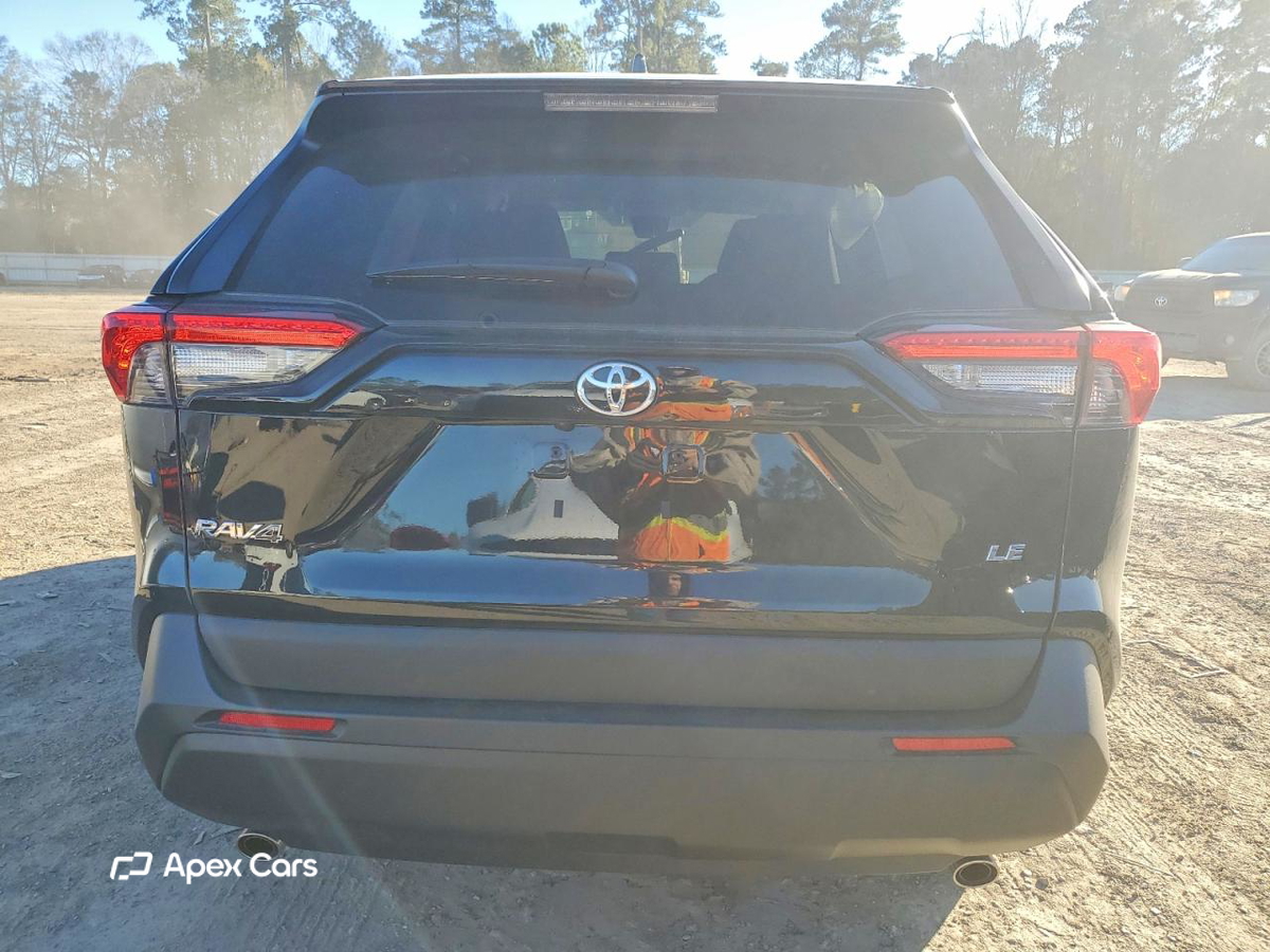 Toyota RAV 4 2025