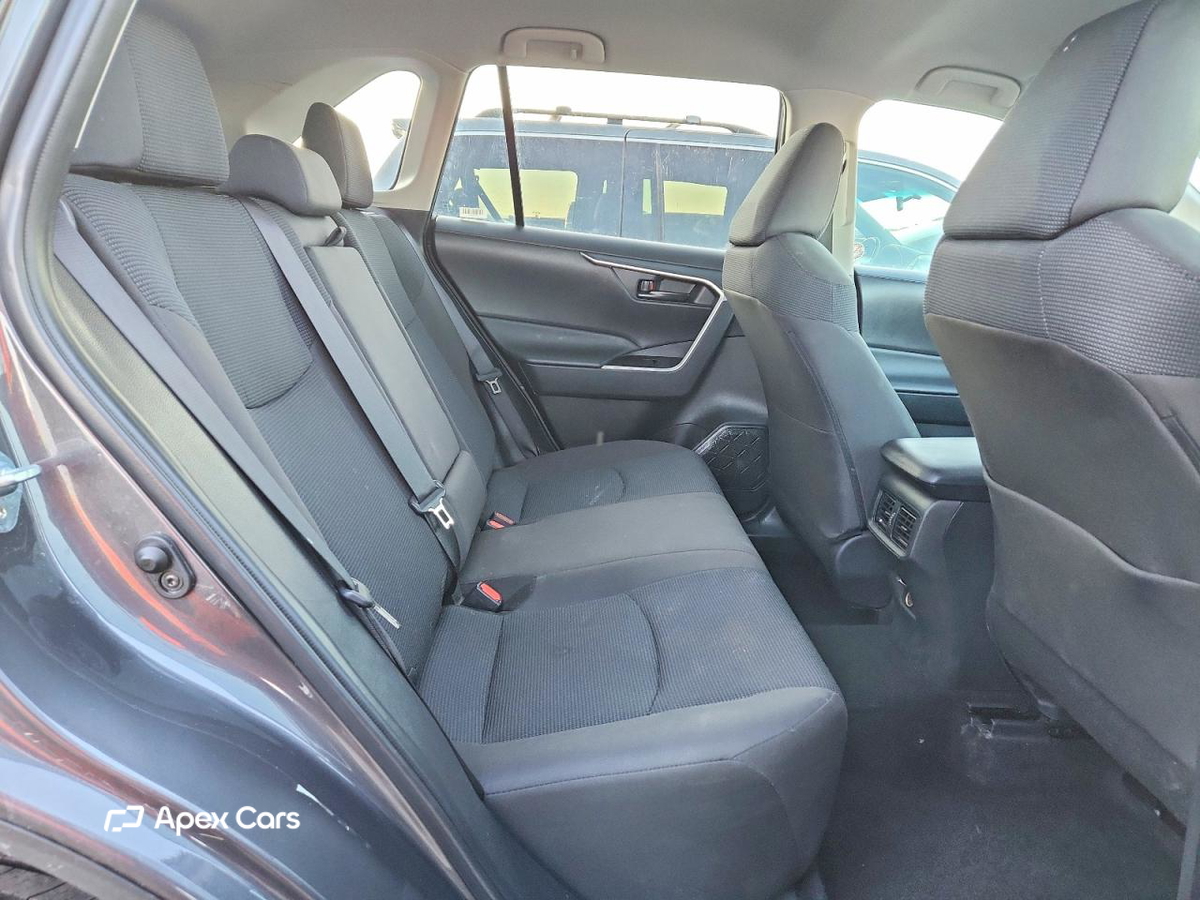 Toyota RAV 4 2024