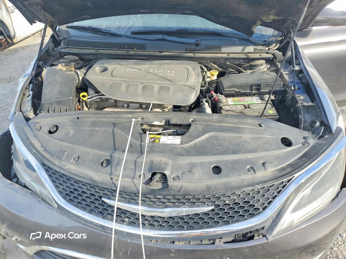 Chrysler 200 2015