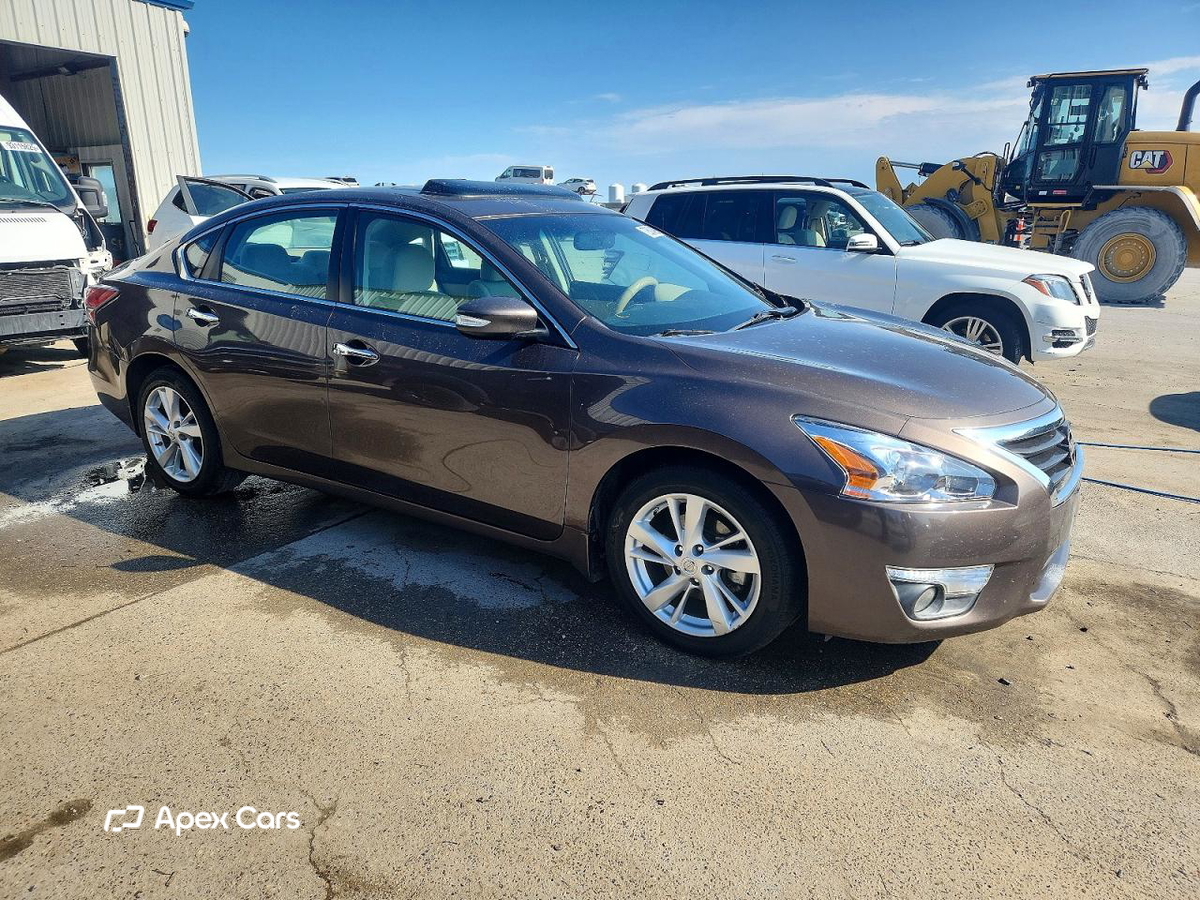 Nissan Altima 2015