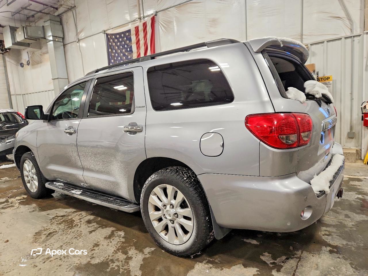 Toyota Sequoia 2011