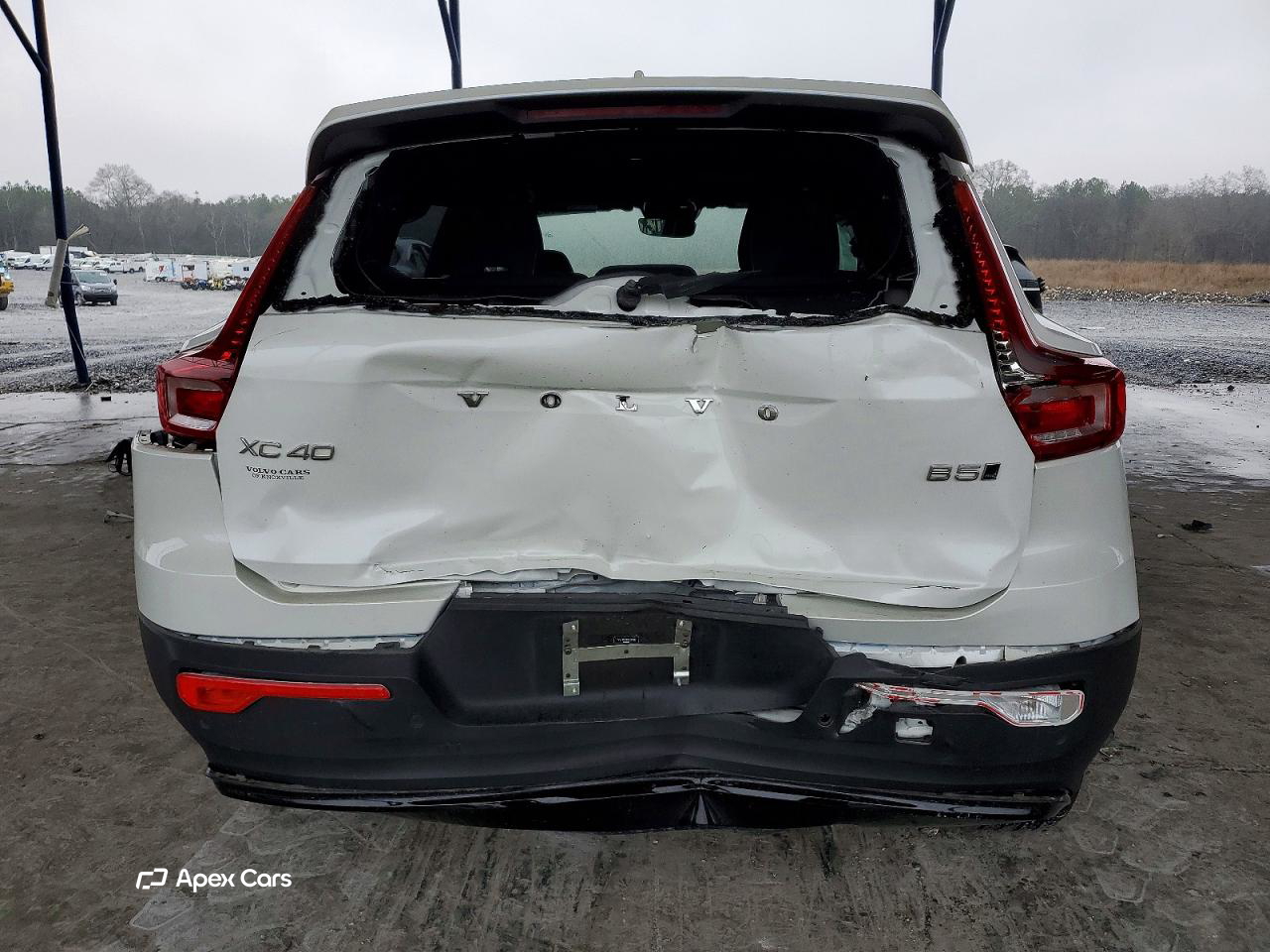 Volvo XC40 2024