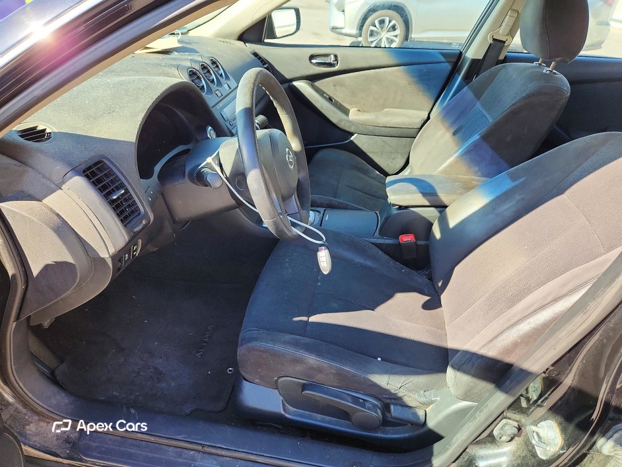 Nissan Altima 2012