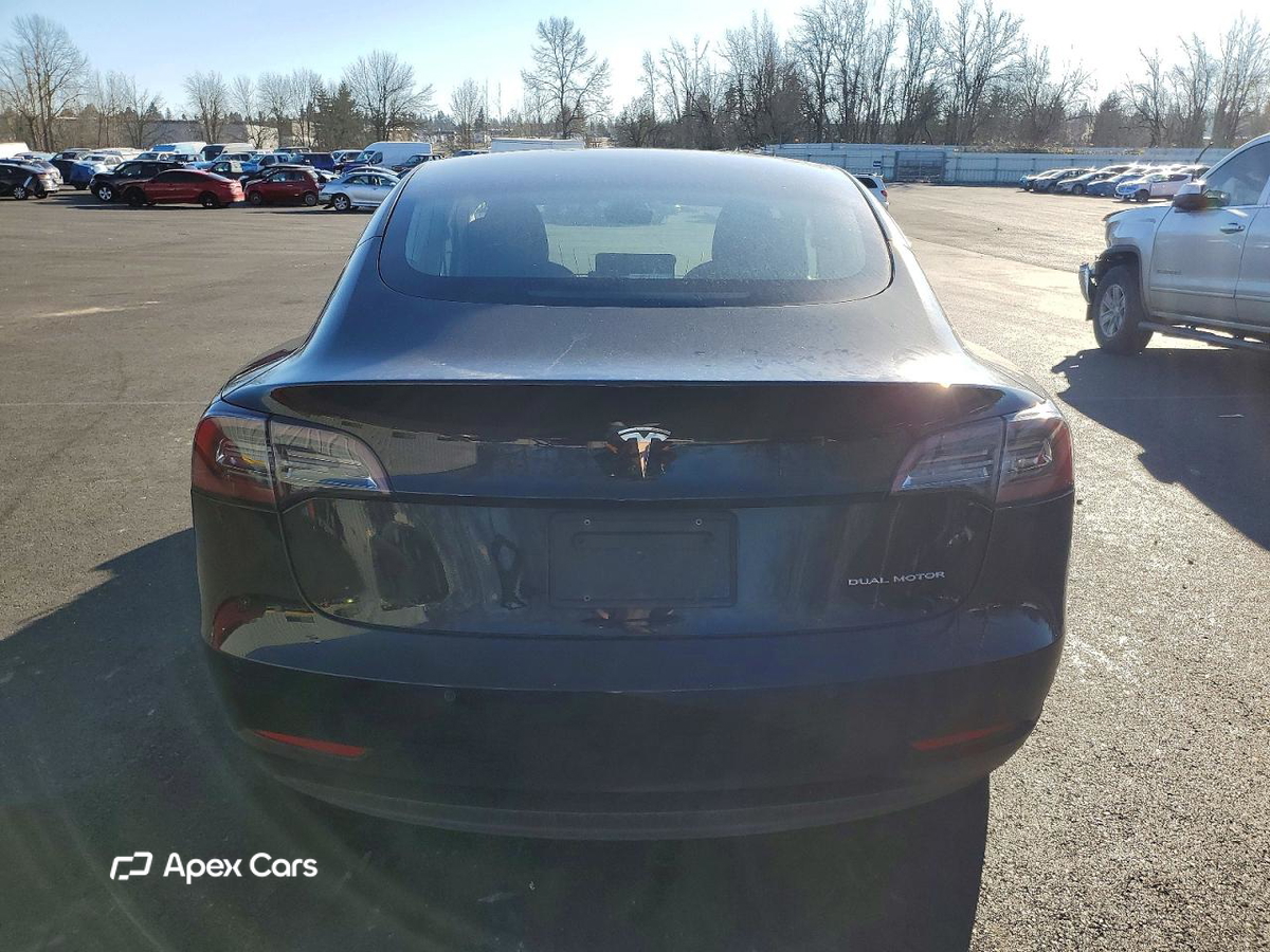 Tesla Model 3 2018