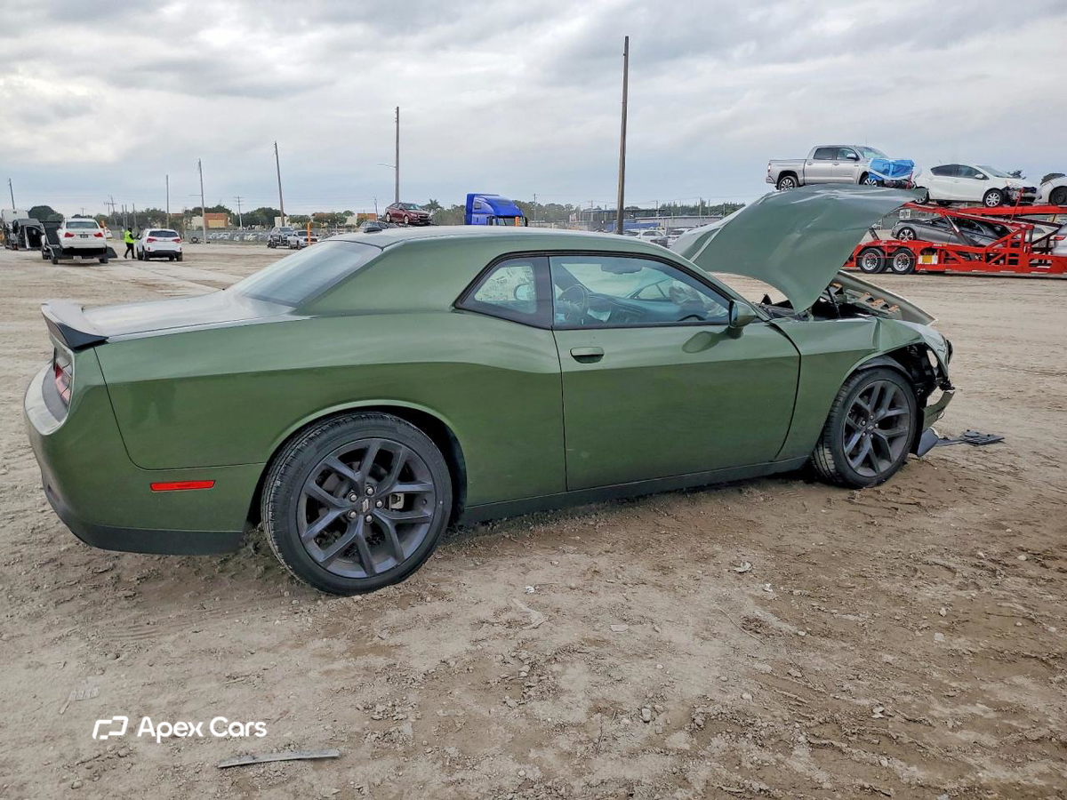 Dodge Challenger 2021