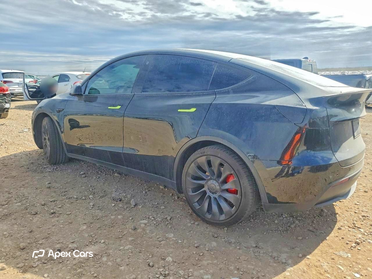 Tesla Model Y 2022