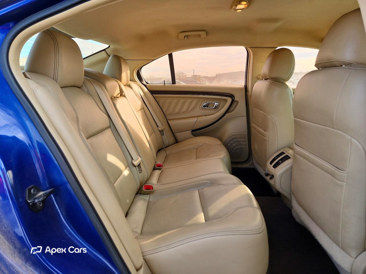 Ford Taurus 2013