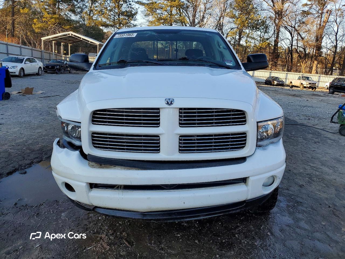 Dodge RAM 2005