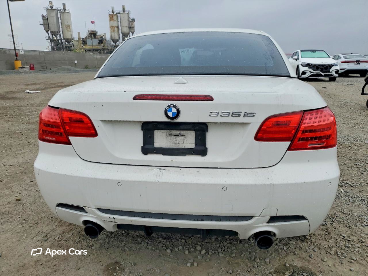 BMW Series 3 2011
