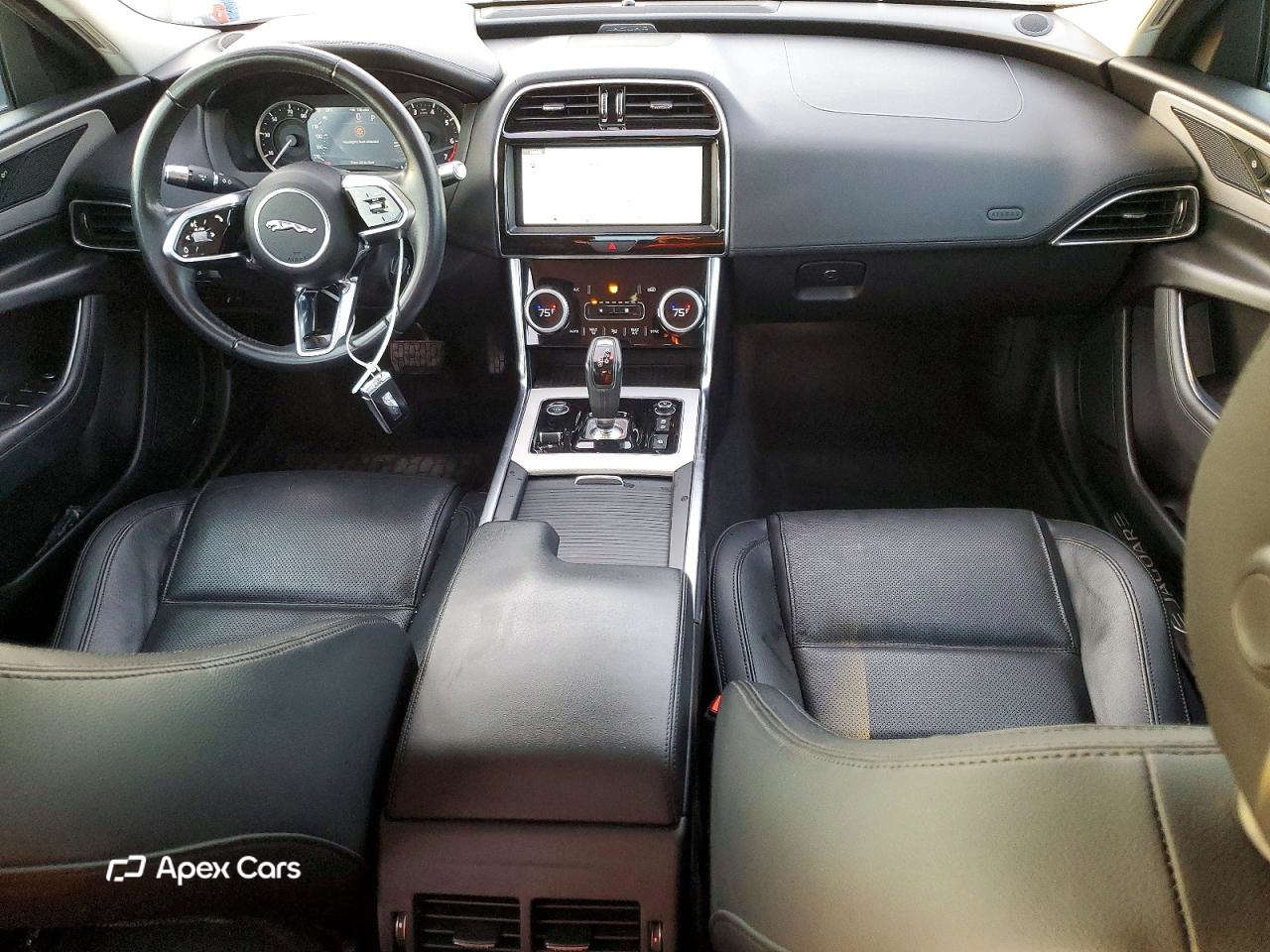 Jaguar XE 2020