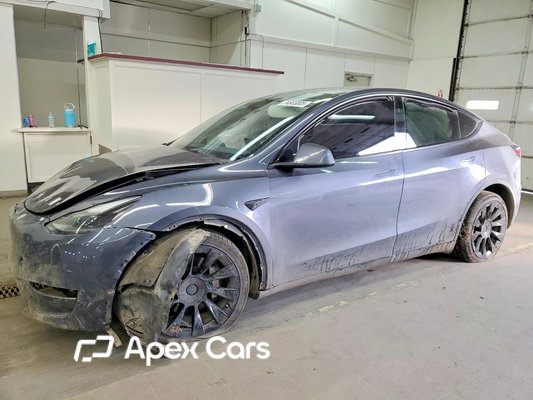Tesla Model Y 2023 - Image 1 of 13
