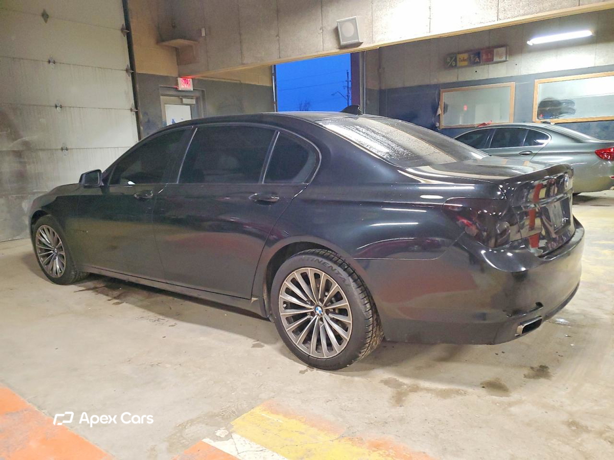 BMW Series 7 2011