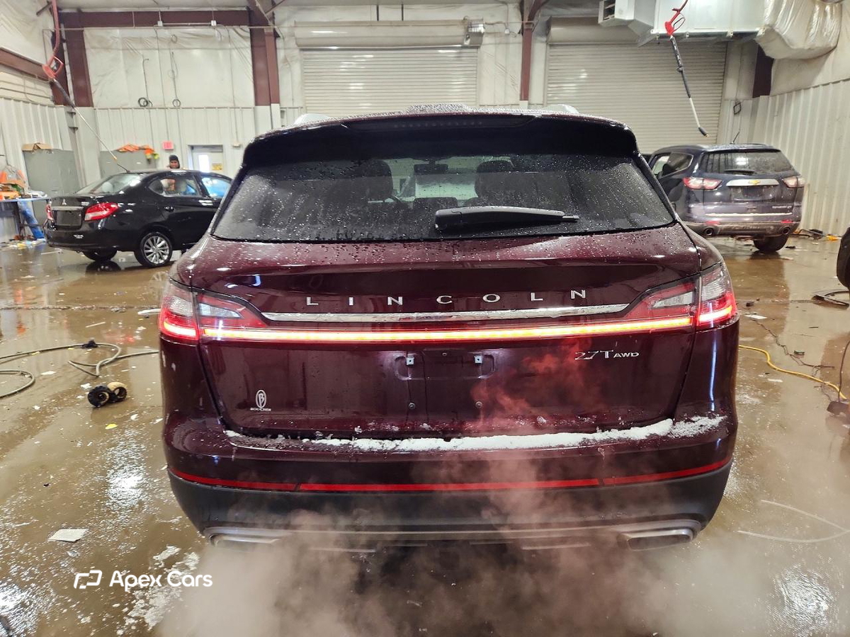 Lincoln Nautilus 2020