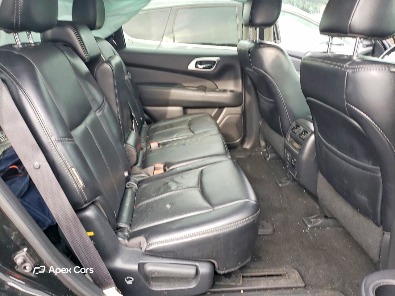Nissan Pathfinder 2018