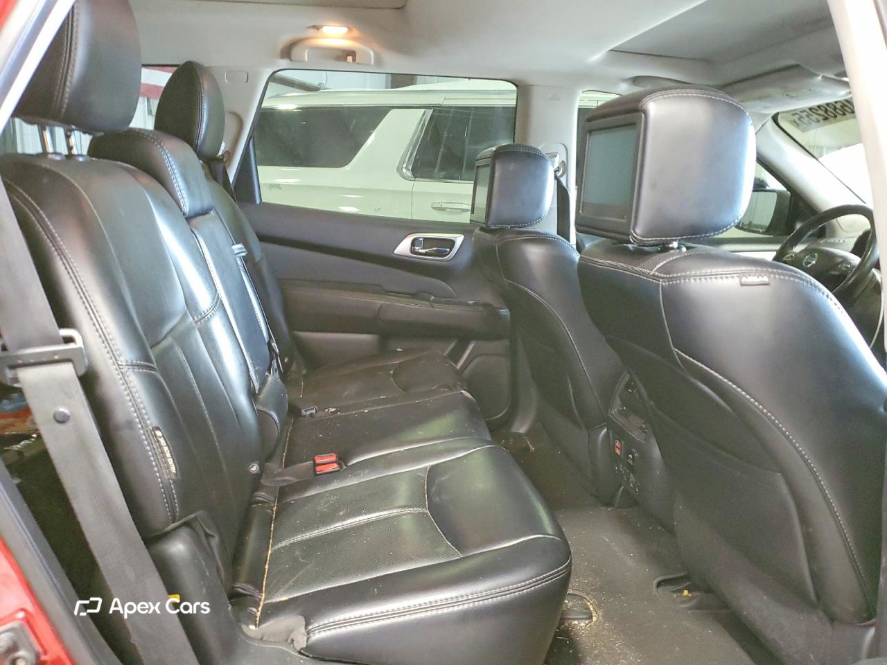 Nissan Pathfinder 2018