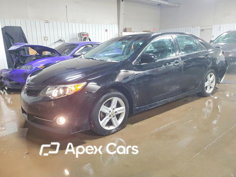 Toyota Camry 2012 - Image 1 of 13