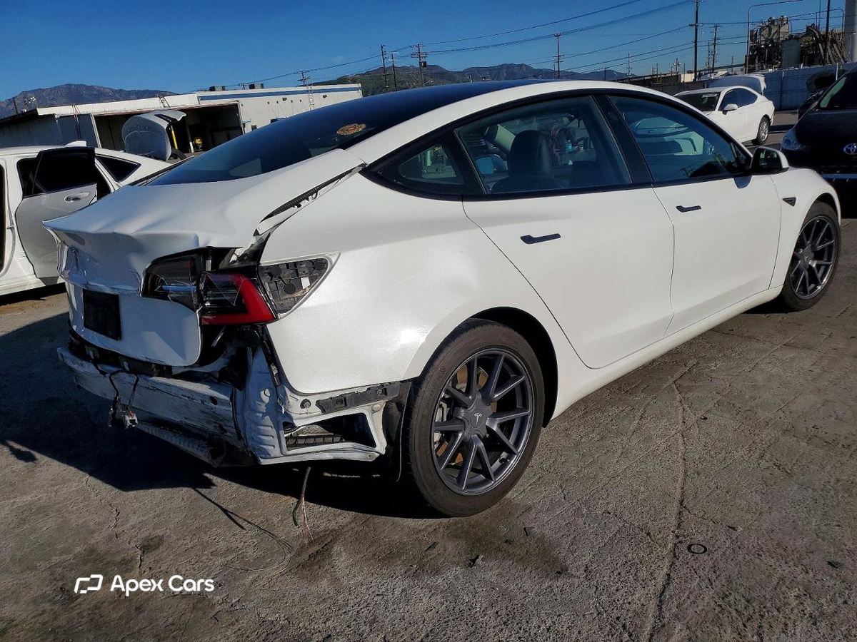Tesla Model 3 2023