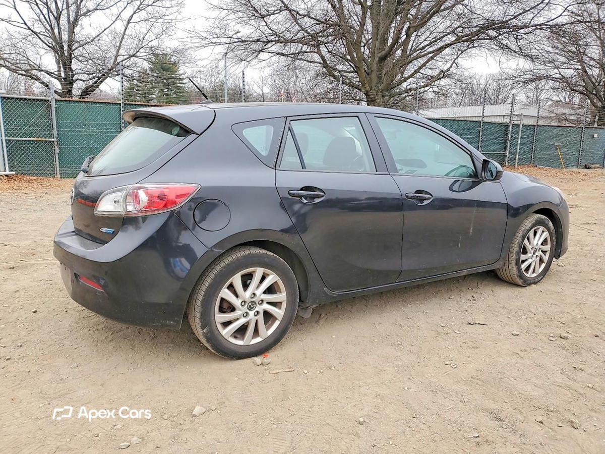 Mazda 3 2013