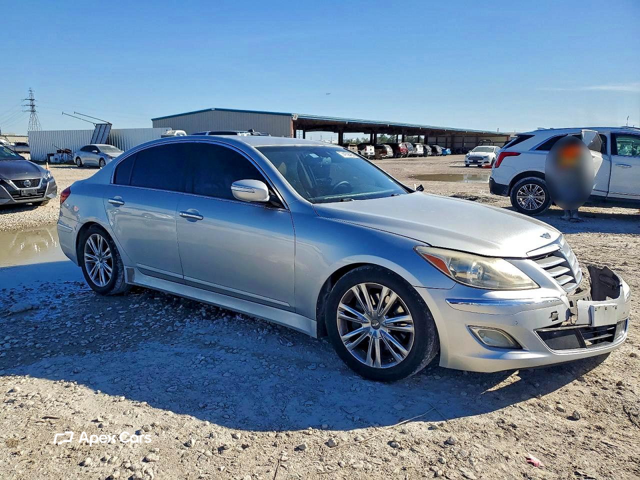 Hyundai Genesis 2012
