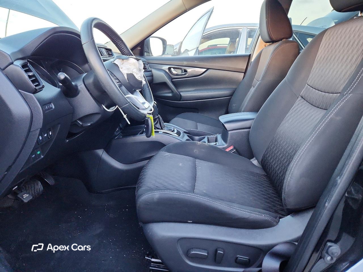 Nissan Rogue 2020