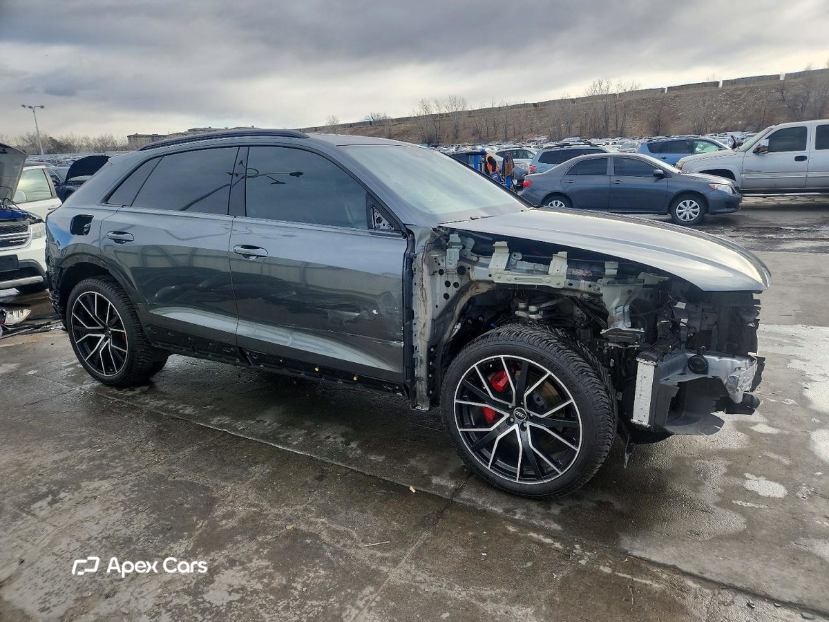 Audi Q8 2021