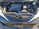 Toyota Sienna 2013