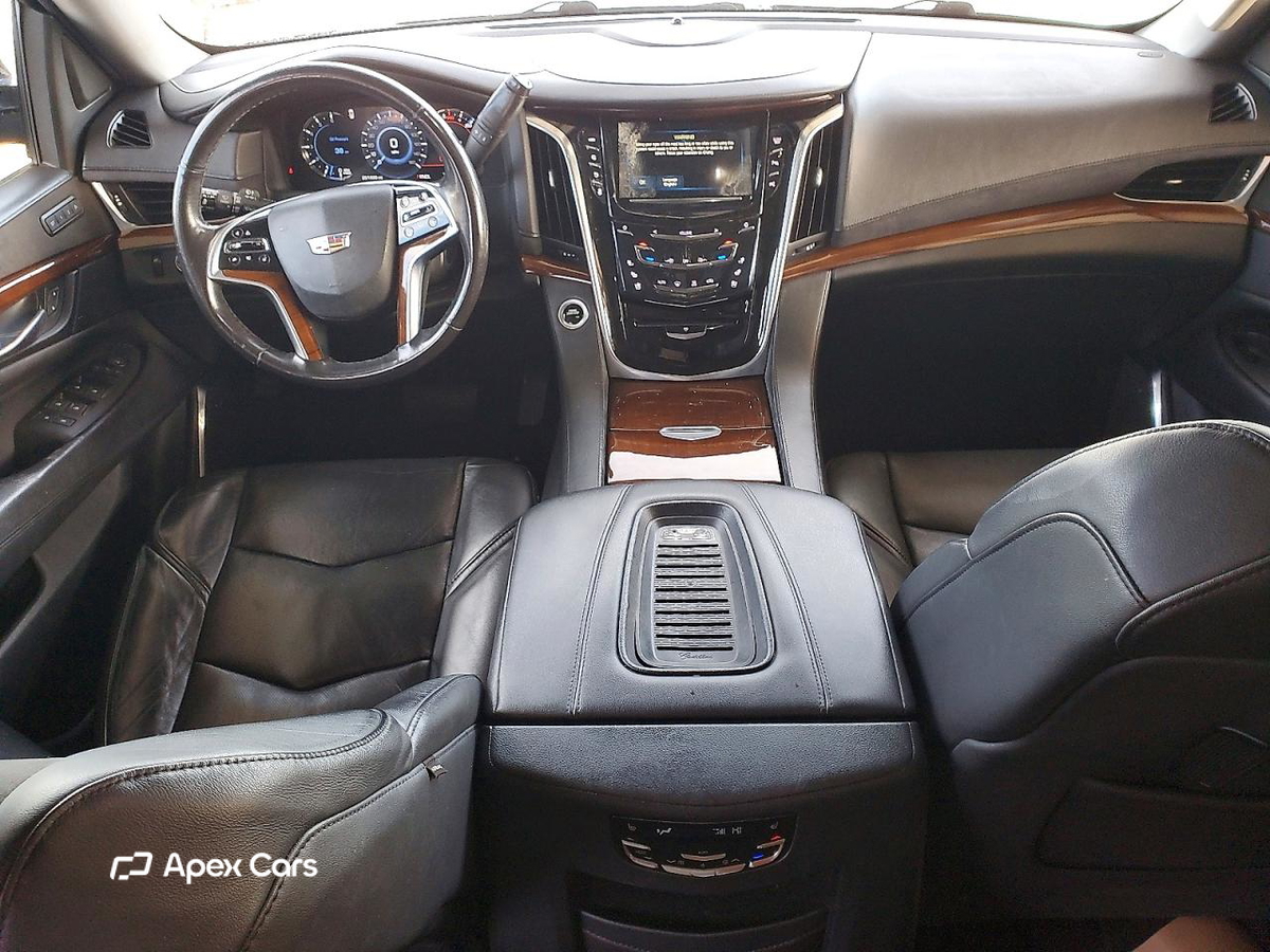 Cadillac Escalade 2018
