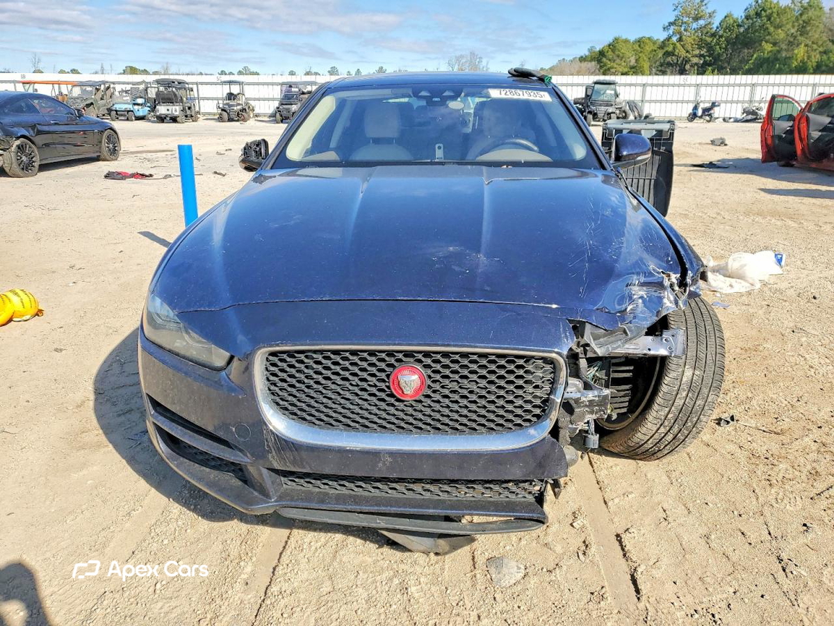 Jaguar XE 2017