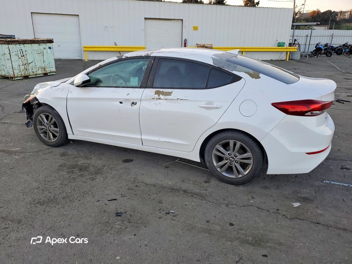 Hyundai Elantra 2017