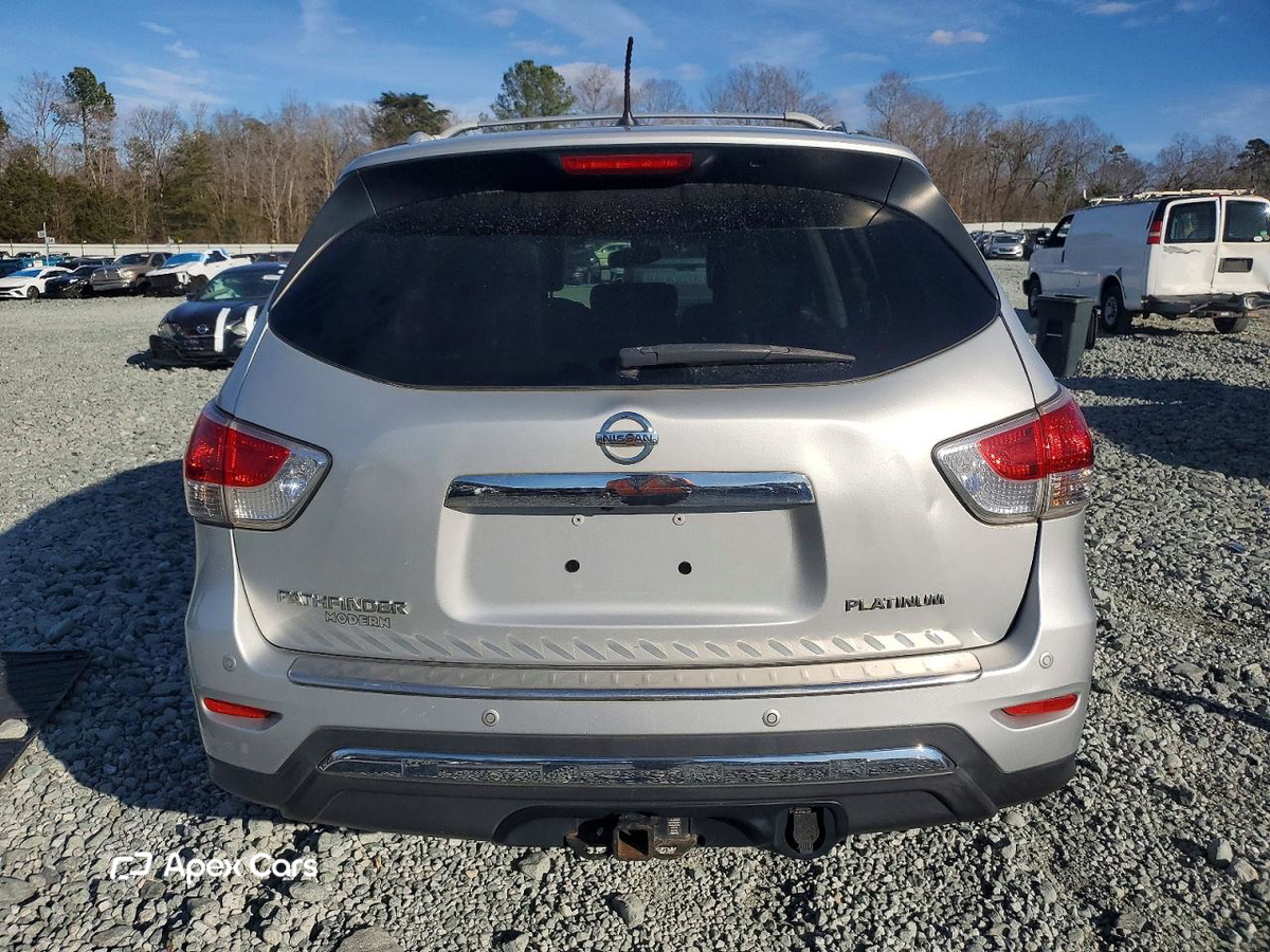 Nissan Pathfinder 2014