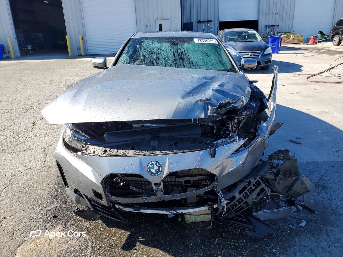 BMW i4 2023