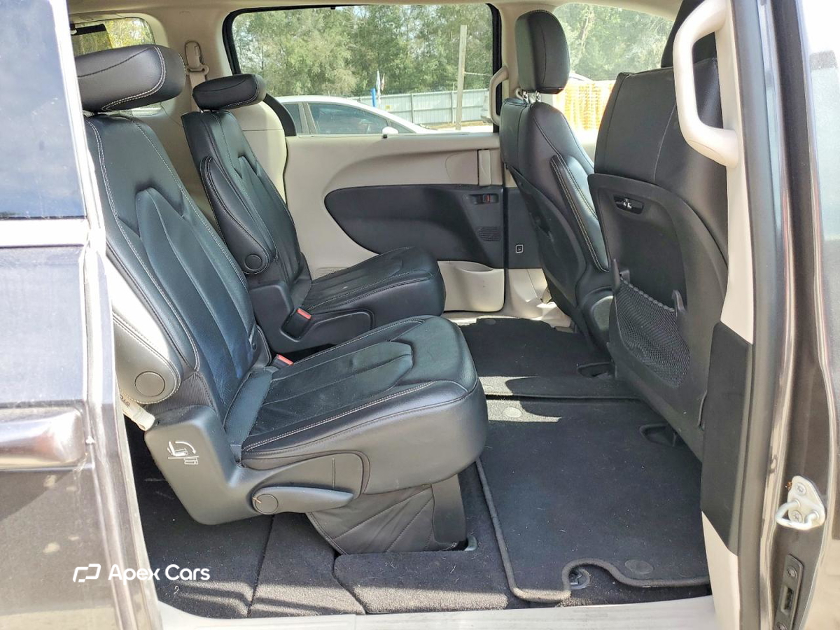 Chrysler Pacifica 2022