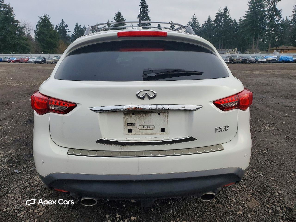 Infiniti FX 2013