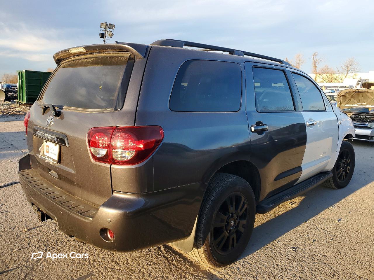 Toyota Sequoia 2018