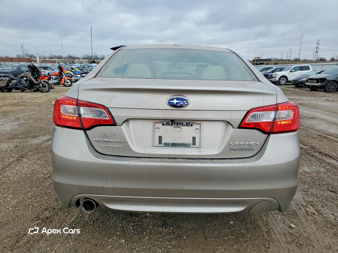 Subaru Legacy 2015