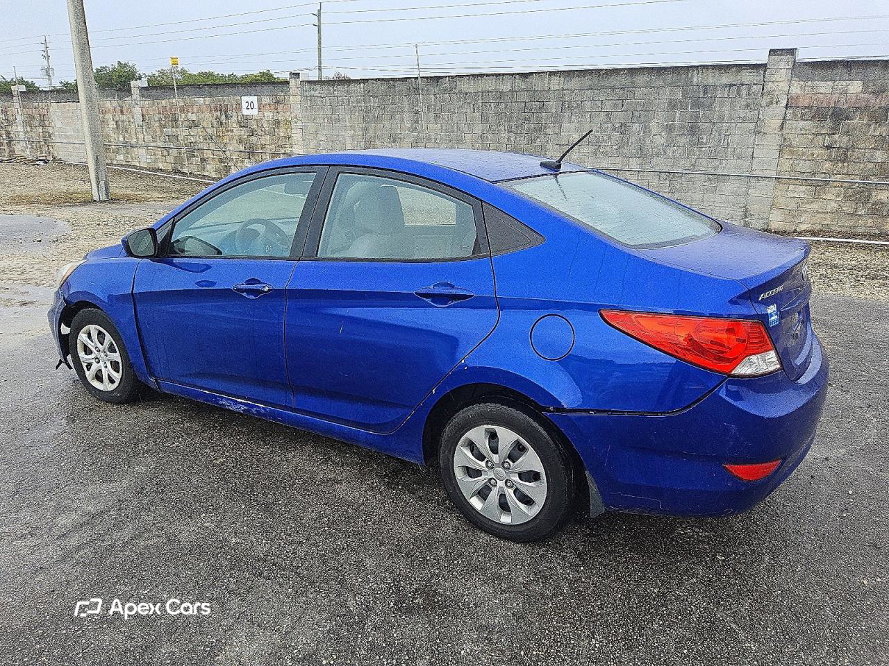 Hyundai Accent 2013