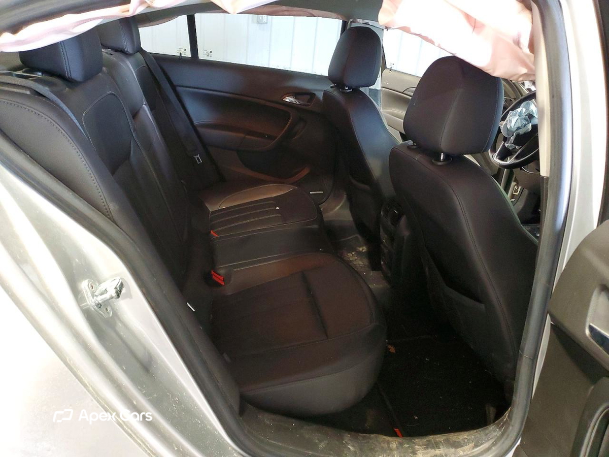 Buick Regal 2011
