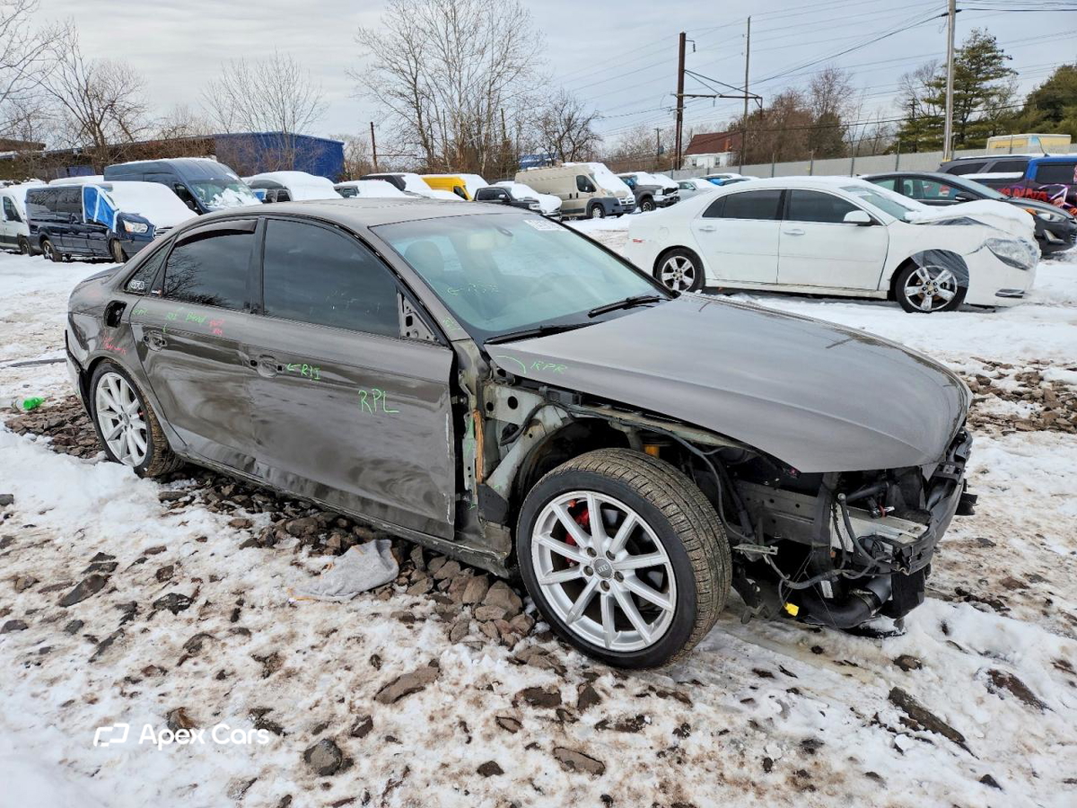 Audi A4 2014
