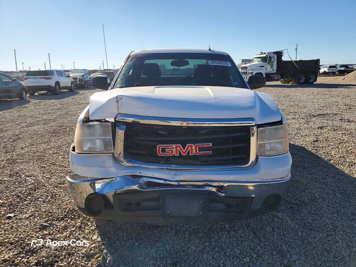 GMC Sierra 2010