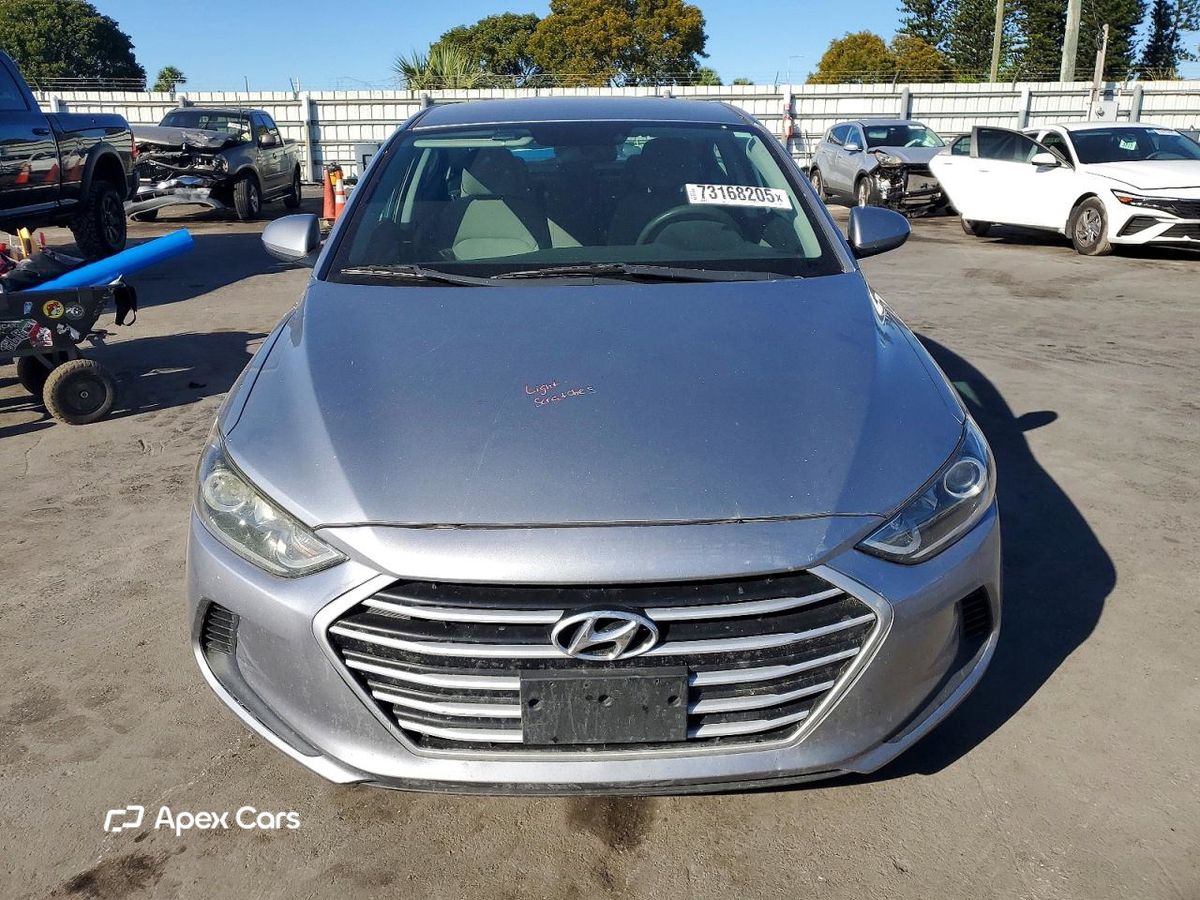 Hyundai Elantra 2017