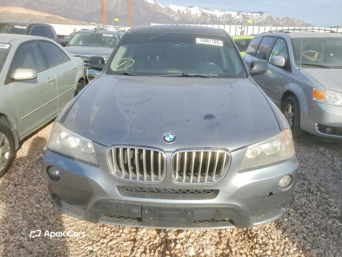 BMW X3 2011