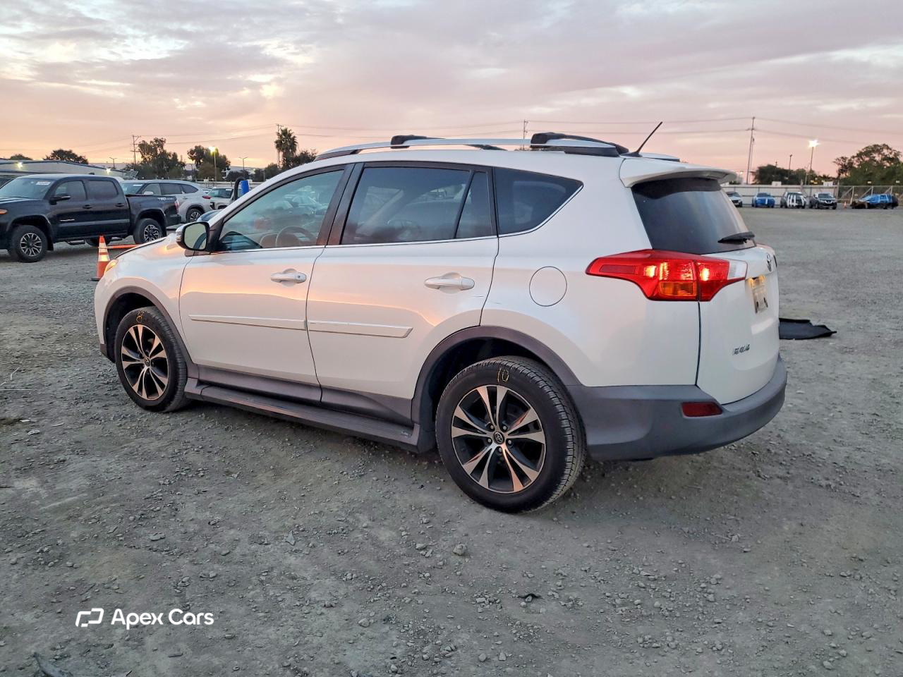Toyota RAV 4 2015